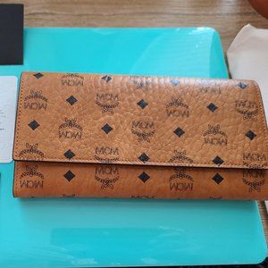 Brand New MCM Original Visetos Trifold Wallet